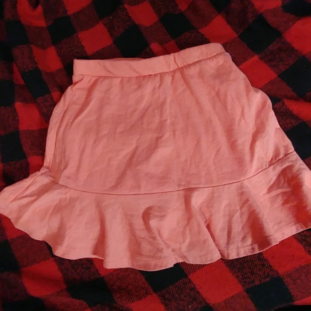 Girls pink Skirt